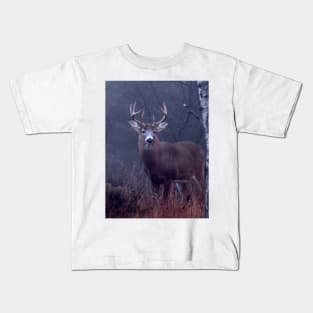 White-tailed buck in Autumn rut Kids T-Shirt